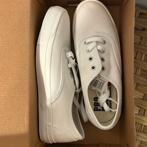 Keds Pro Brand New in Box White Sneakers Women’s